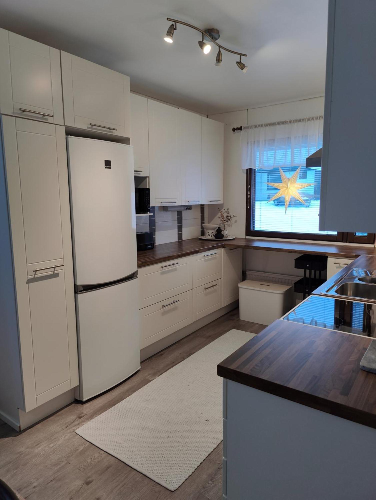 Laplands Hillside Villa 罗瓦涅米 外观 照片